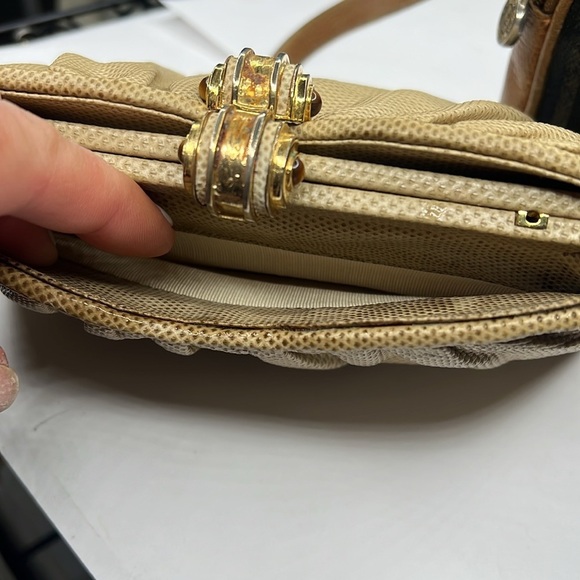 Judith Leiber Lizard Top Clasp Clutch Shoulder Bag - Picture 10 of 11